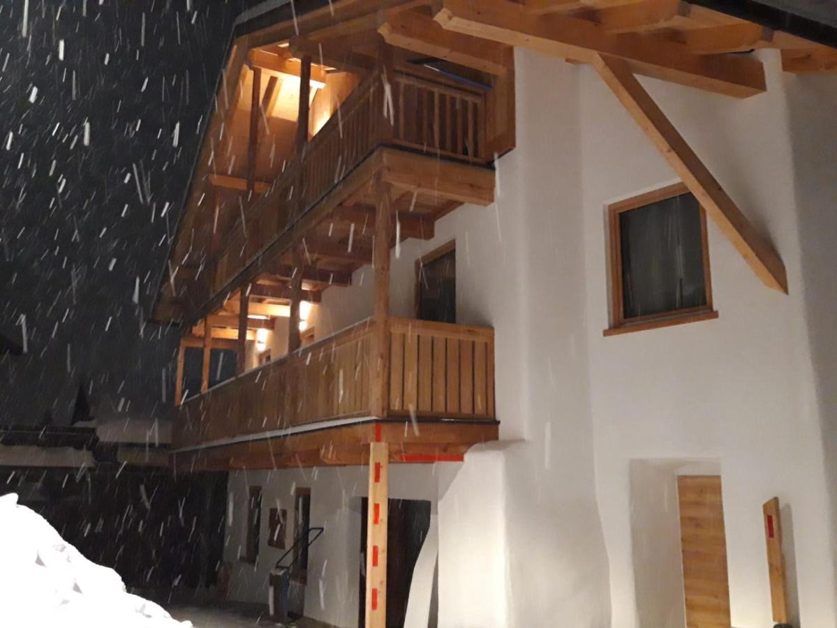 Latemar Fiemme Apartments เตเซโร ภายนอก รูปภาพ