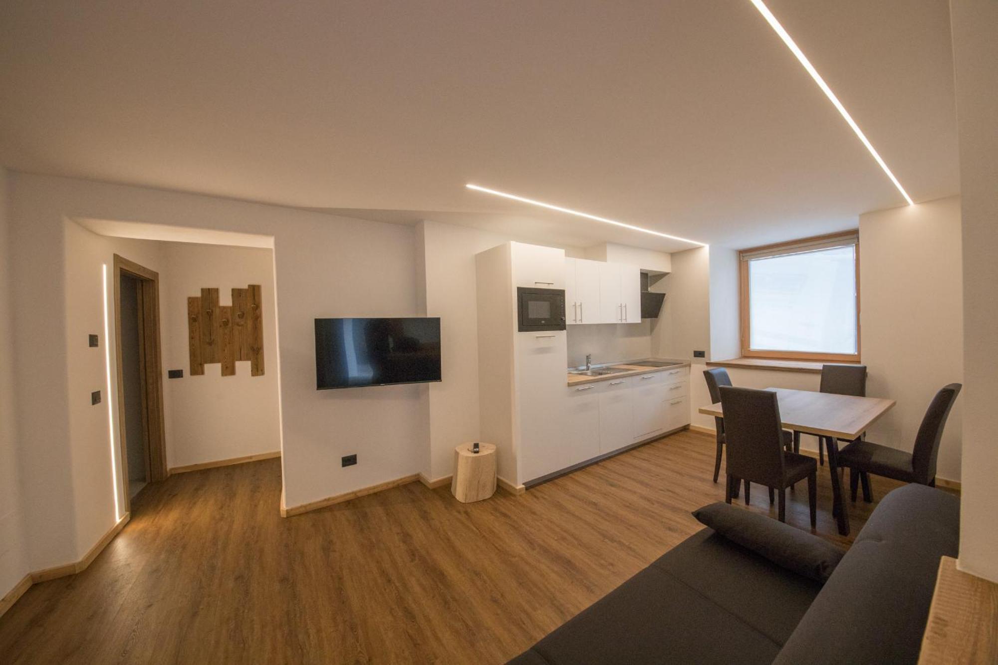 Latemar Fiemme Apartments เตเซโร ภายนอก รูปภาพ